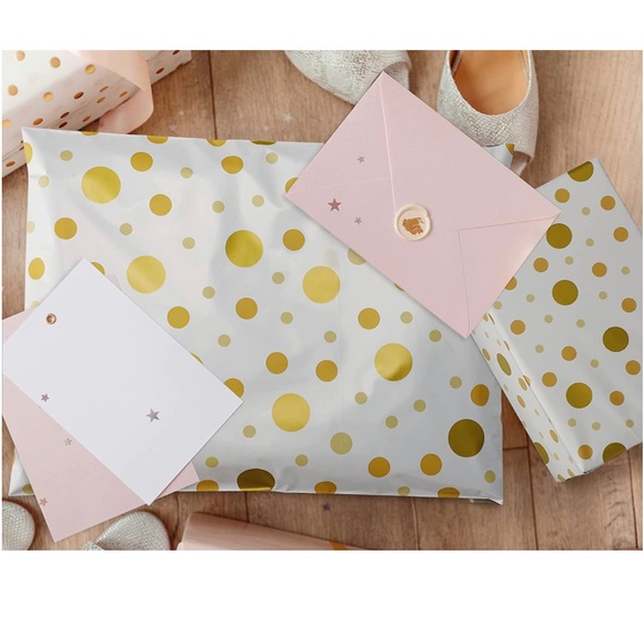 50ct~ 6x9” ~ Poly Mailer Bags 🫥🆕🫥
50ct Free Thank You Stickers. - Picture 8 of 9